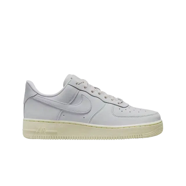 Nike Nike Air Force 1 Low Summit White (Women's) - view 2