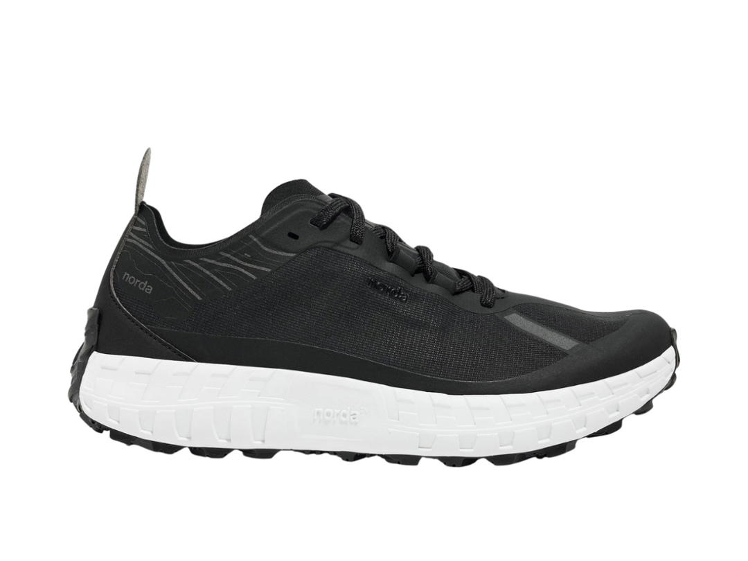 Norda Norda 001A Black (Women 's)