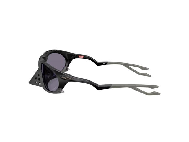 Oakley Oakley Plantaris Prizm Grey Lenses Matte Black Frame - view 3