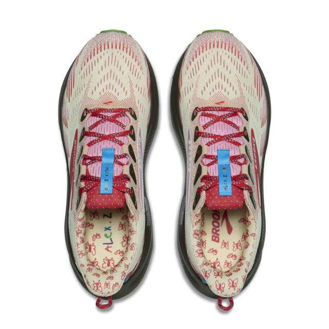 Brooks Brooks x Alex Zono Ghost Trail CMA Poppy Red Potting Soil - view 3