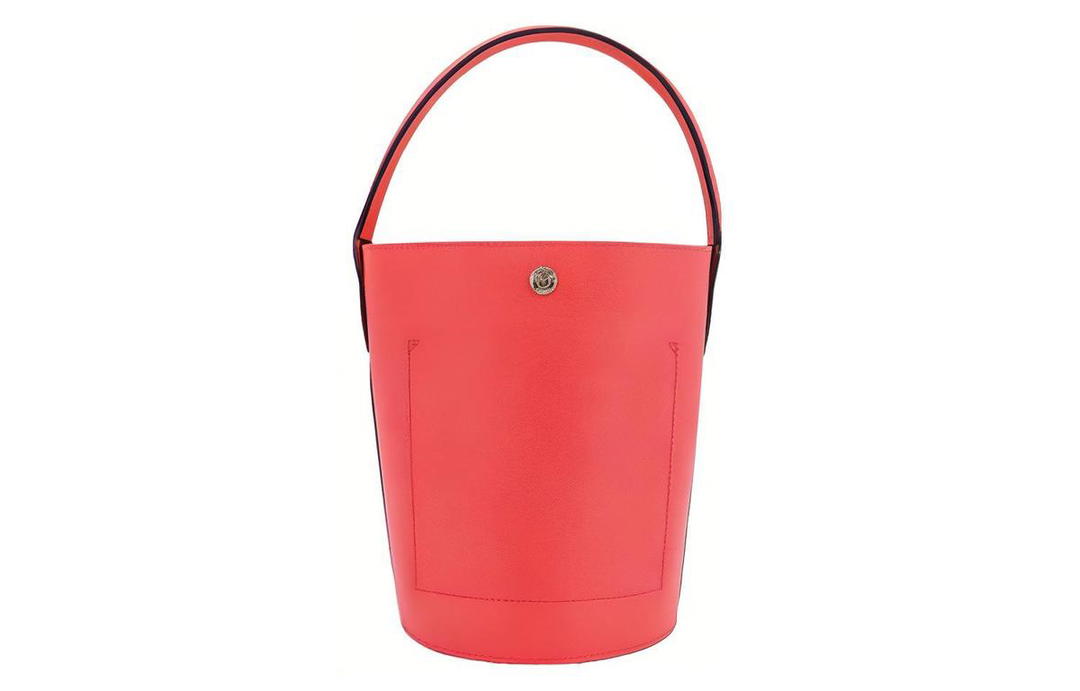 Longchamp Longchamp Épure Logo Embossed Small Bucket Bag