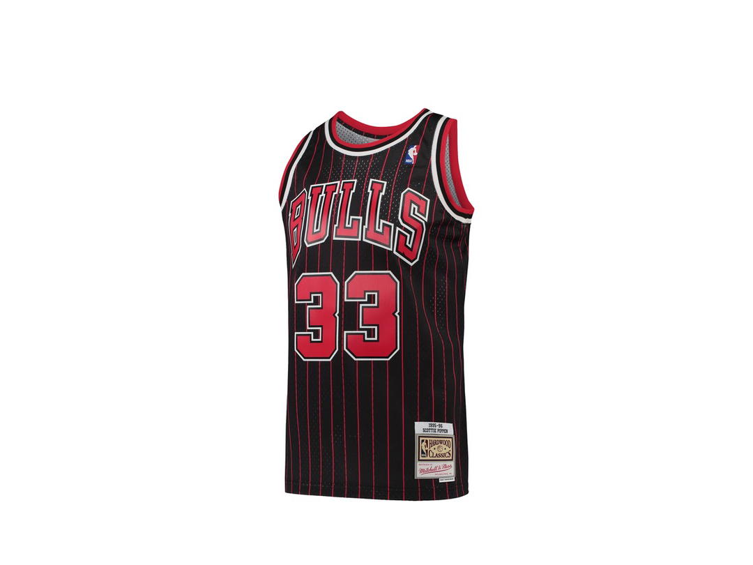 Mitchell & Ness Mitchell & Ness Chicago Bulls Scottie Pippen 1995/96 Hardwood Classics Alternate Swingman Jersey - Black - Mens