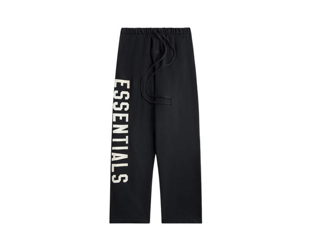 Kith Kith Essential Heavy Fleece Relaxed Sweatpant Black - view 1