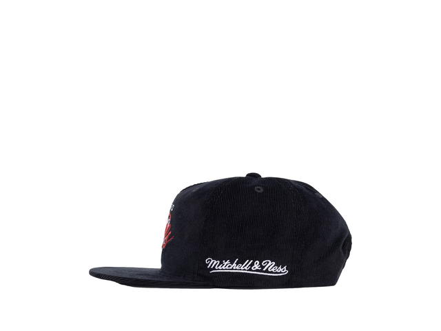 Mitchell & Ness Mitchell & Ness NBA Chicago Bulls Nothing But Net Snapback - Black - Unisex - view 2