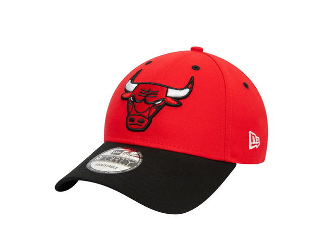 New Era New Era Chicago Bulls Red 9FORTY Cloth Strap - view 1
