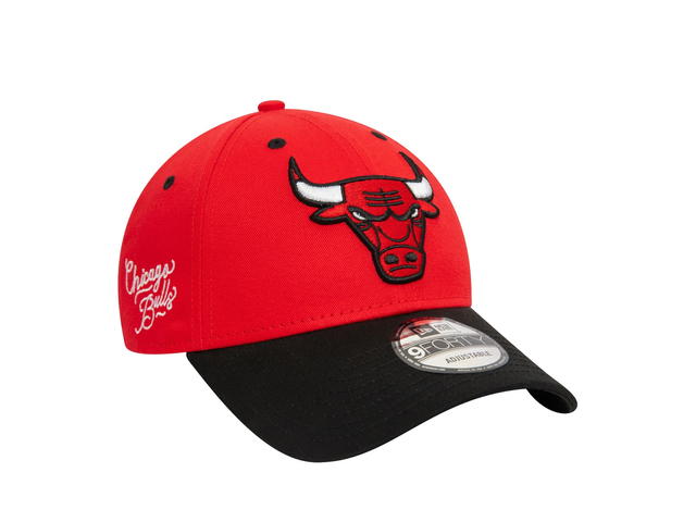 New Era New Era Chicago Bulls Red 9FORTY Cloth Strap - view 3