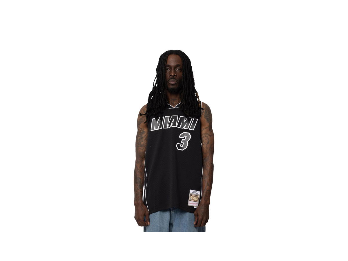 Mitchell & Ness Mitchell & Ness NBA Miami Heat Dwayne Wade Dark 2011 Jersey