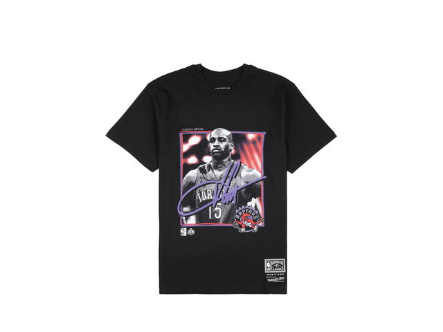 Mitchell & Ness Mitchell & Ness Toronto Raptors NBA Freeze Frame Graphic T-Shirt - Vince Carter - view 1