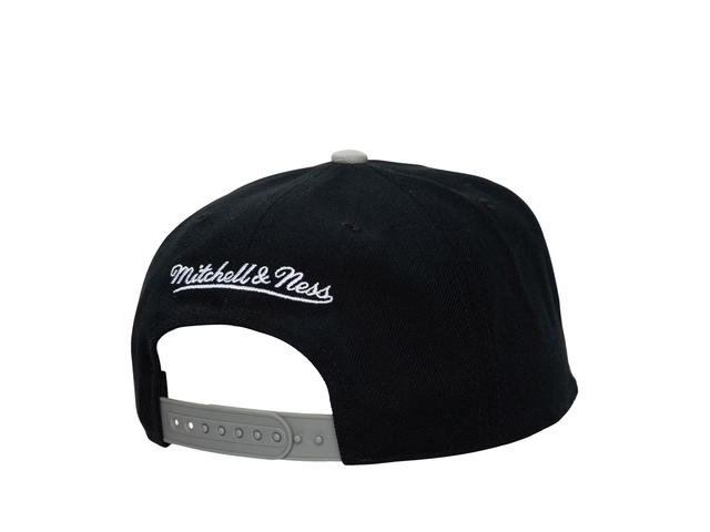 Mitchell & Ness Mitchell & Ness Orlando Magic Snapback - view 2
