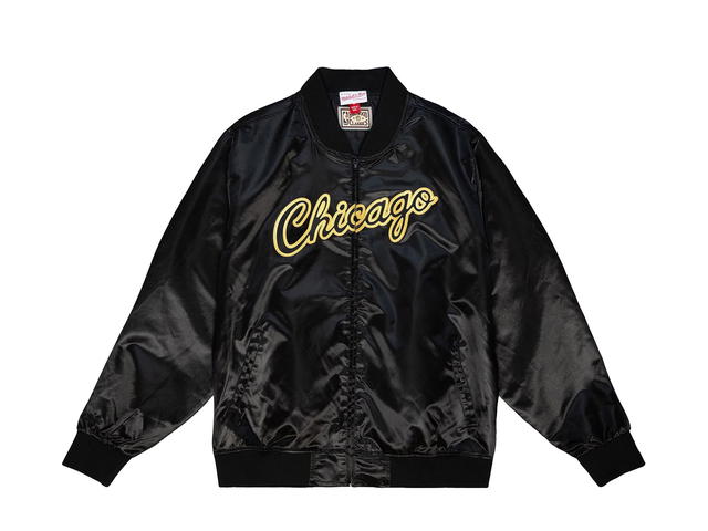 Mitchell & Ness Mitchell & Ness Chicago Bulls Big Face 4.0 Satin Jacket - Black - Mens - view 1