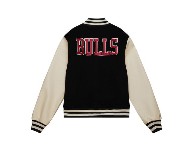 Mitchell & Ness Mitchell & Ness Chicago Bulls Unisex Varsity Jacket - Black - Mens - view 2