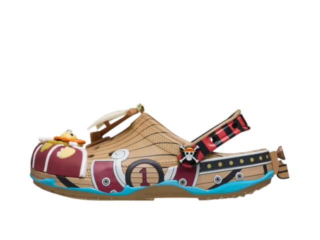 Crocs Crocs One Piece Thousand Sunny Classic Clog - view 2