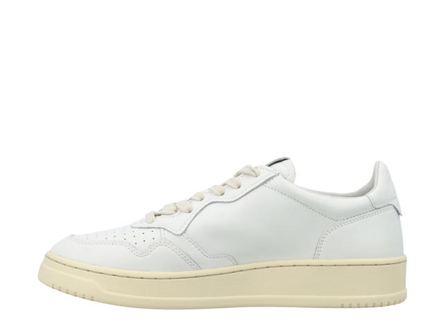 Autry Autry Medalist Low Sneakers In White Leather - view 3