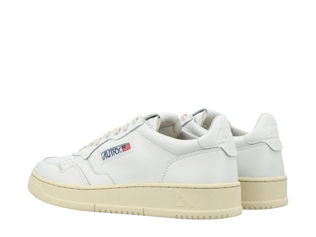 Autry Autry Medalist Low Sneakers In White Leather - view 4