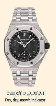 Audemars Piguet Audemars Piguet Royal Oak OffShore 25807 Full Calendar Blue / Bracelet