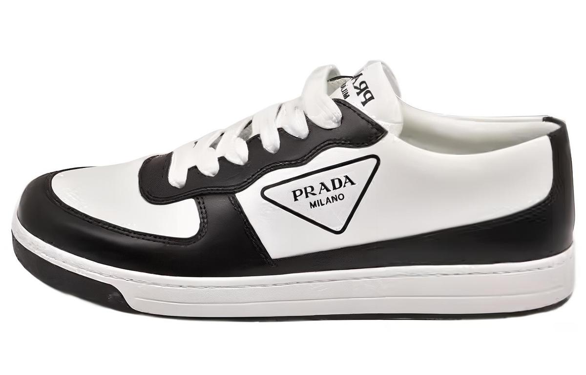 Prada Prada Low-Top Skateboard Shoes Men's White Black