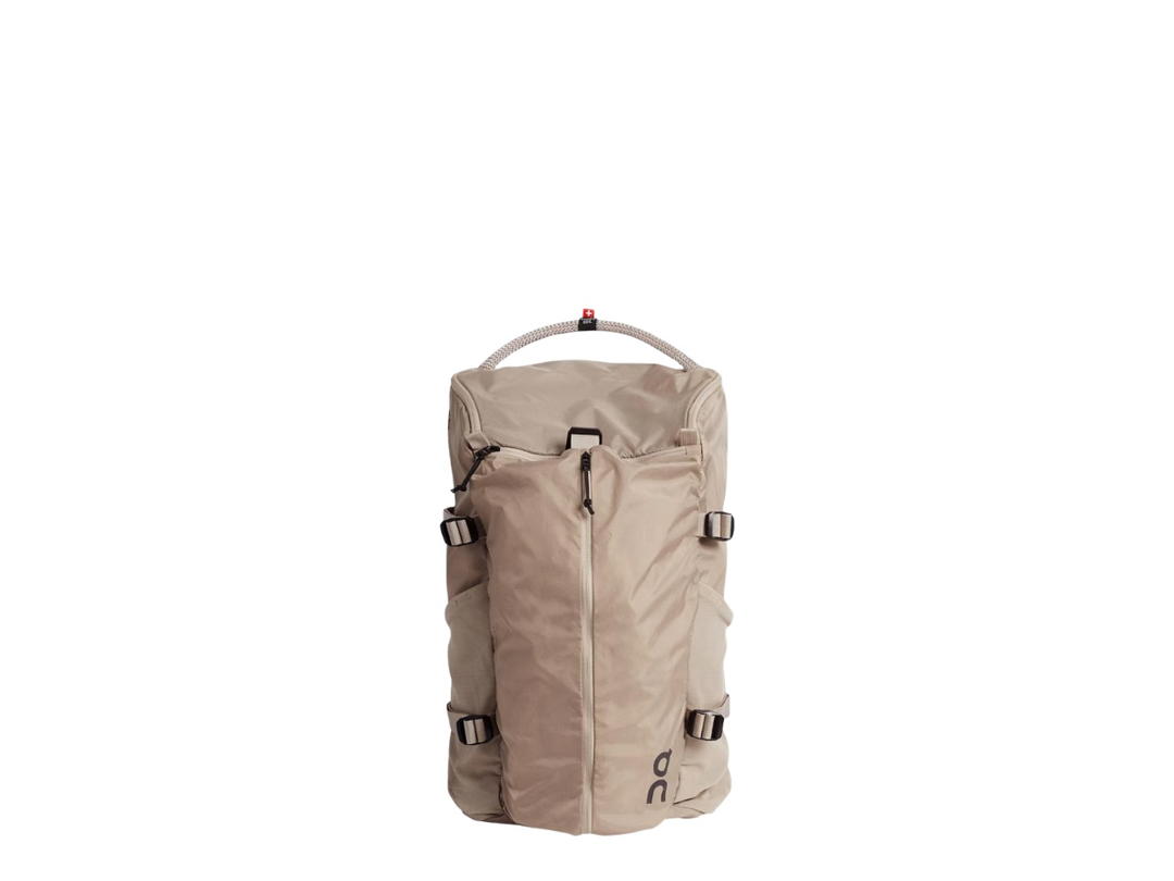 On On Speed Pack 18L Lite Sand