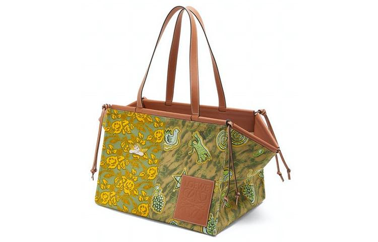 Loewe Loewe Cushion Tote Shoulder Bags