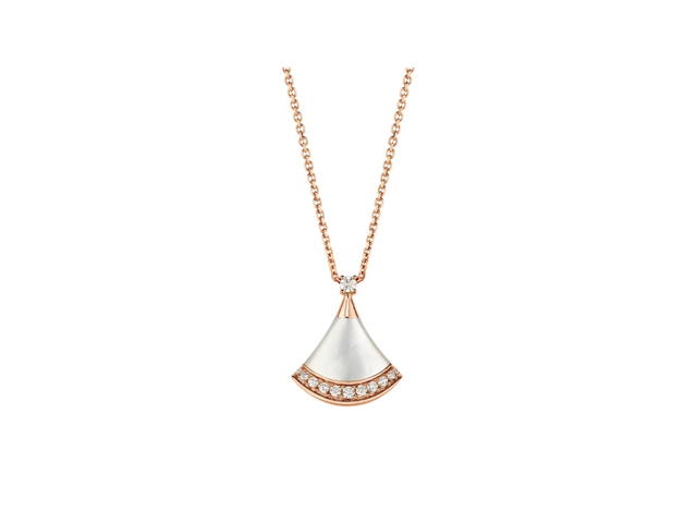 Bvlgari Bvlgari Divas’ Dream Necklace In 18 Kt Rose Gold Pendant Set With One Diamond And Mother-Of-Pearl Rose Gold - view 1