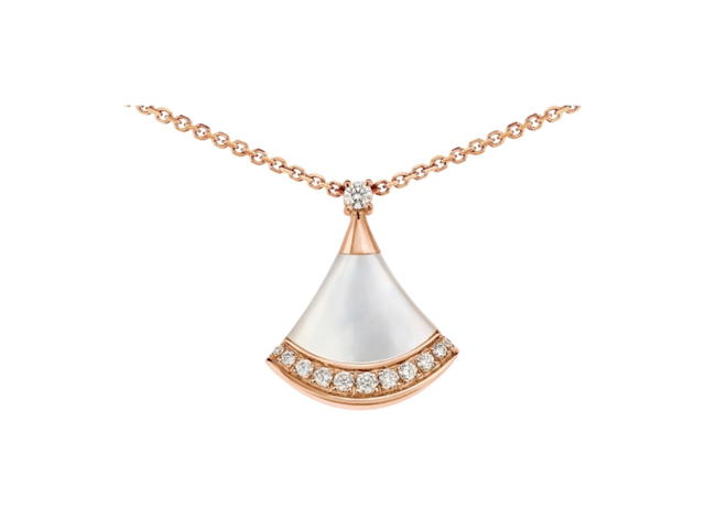Bvlgari Bvlgari Divas’ Dream Necklace In 18 Kt Rose Gold Pendant Set With One Diamond And Mother-Of-Pearl Rose Gold - view 3