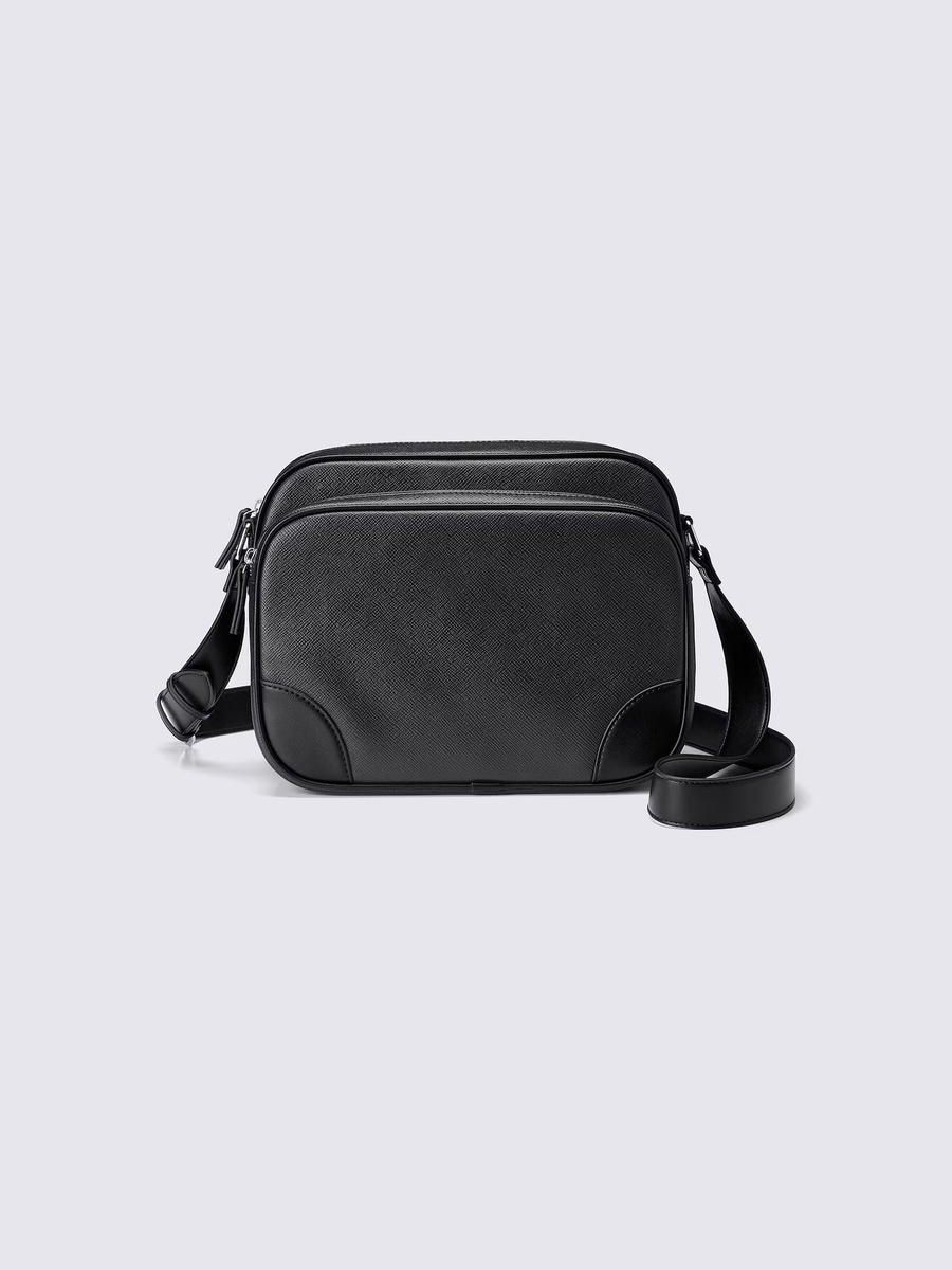 GU GU Out Pocket Shoulder Bag Black