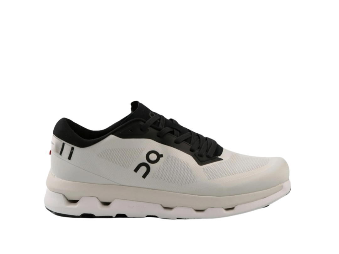 On Running On Running Cloudzone Ice Black