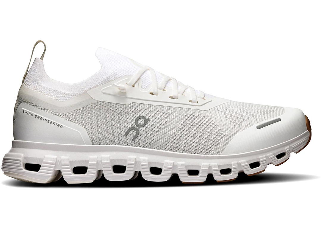 On Running On Running Cloud 6 Versa White (Women's)