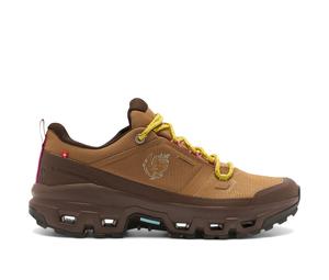 Buy On Cloudrock Low Waterproof Sky High Farm Goods Sphinx (Women's) at Sasom – Authentic and Ready to Ship