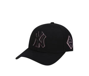 Buy MLB Diamond Structured New York Yankees Ball Cap Black at Sasom – Authentic and Ready to Ship