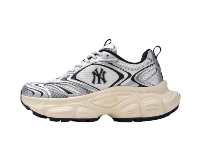 MLB MLB Winner Chunky New York Yankees Ivory (FW25) (Women's) - view 2