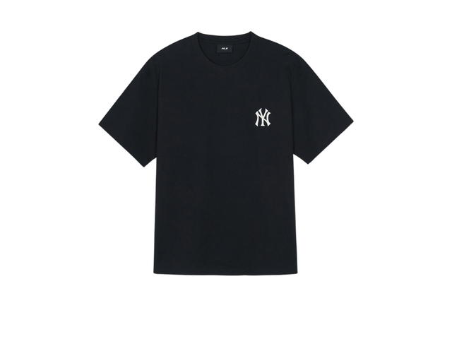 MLB MLB New Year Horse Back Graphic T-Shirts New York Yankees Black - view 1