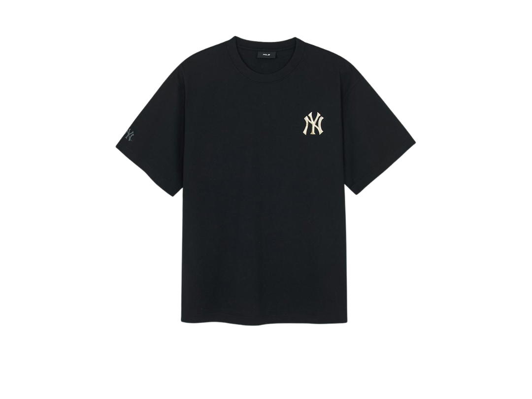 MLB MLB New Year Horse Back Graphic T-Shirts New York Yankees Black