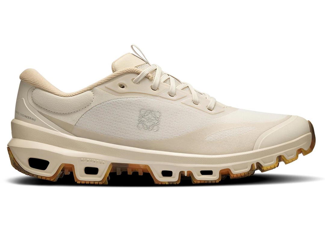 On Loewe x On Cloudventure 2 Sand