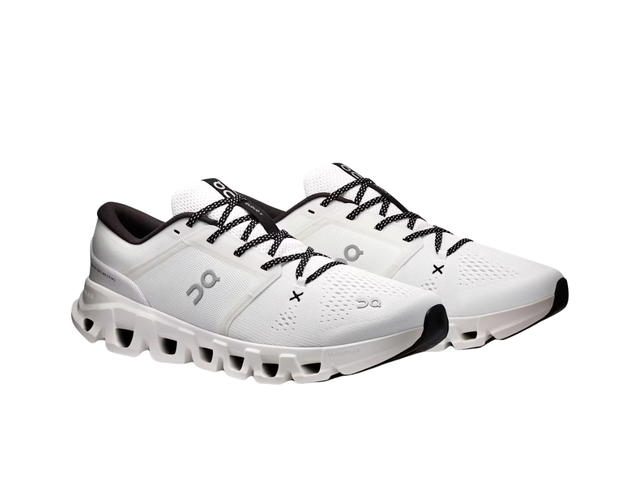 On On Cloud X 5 White Black - view 3