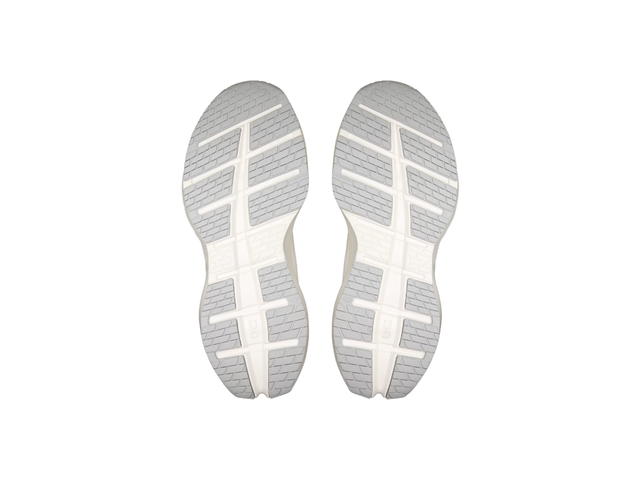 On Running On Cloudrunner 3 Max White Glacier - view 4