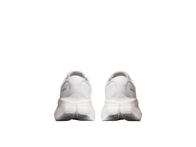 On Running On Cloudrunner 3 Max White Glacier - view 5
