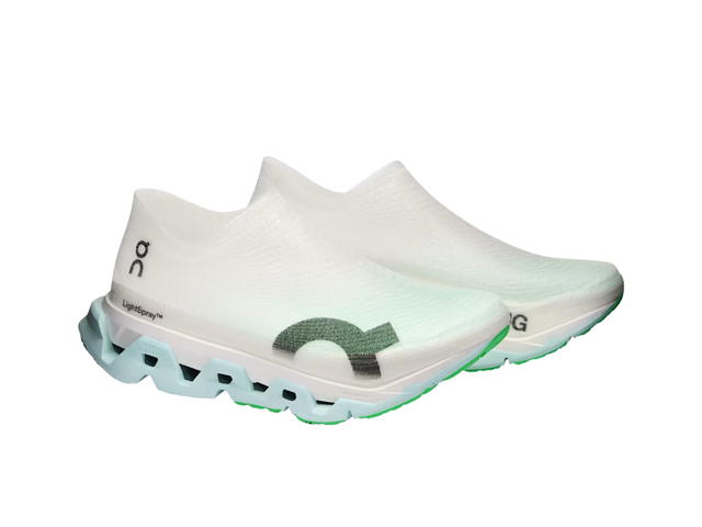 On Running On Running LightSpray Cloudmonster 3 Hyper Flurry Verdite - view 3