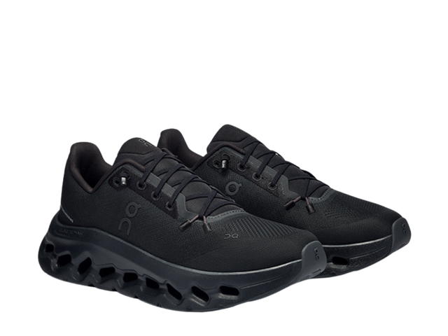 On Running On Running Cloudtilt Black Eclipse (Women's) - view 3