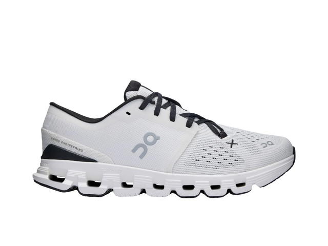 On Running On Running Cloud X 4 Ivory Black (Women's) - view 1