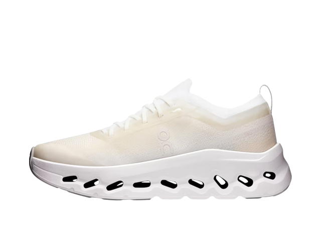 On Running On Running Cloudtilt Moon White Frost (Women's) - view 2