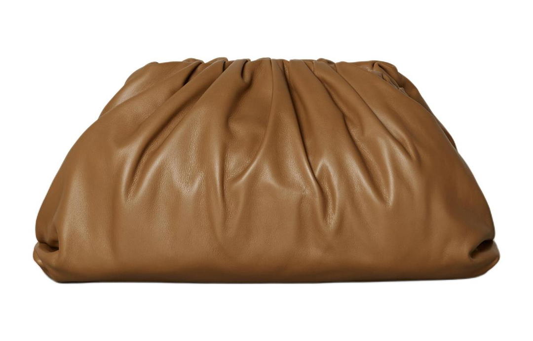 Bottega Veneta Bottega Veneta The Pouch Butter Calf Camel