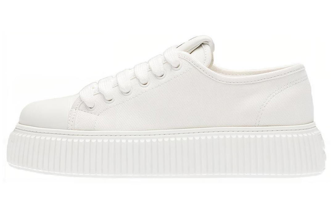 Miu Miu MIU MIU Stylish Skateboarding Shoes Women's White