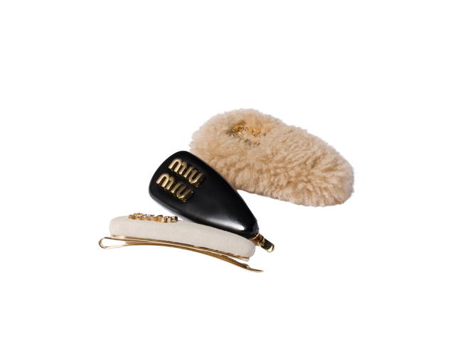 Miu Miu Miu Miu Set Of Leather Suede  And Shearling Hair Clips Sand Beige - view 2