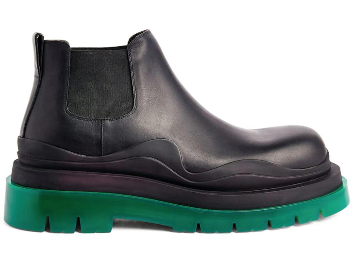 Bottega Veneta Bottega Veneta Leather Tire Chunky Sole Ankle Chelsea Boot Black Green
