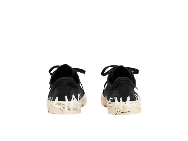 Balenciaga Balenciaga Paris Low Top Graffiti Sneakers Black - view 5