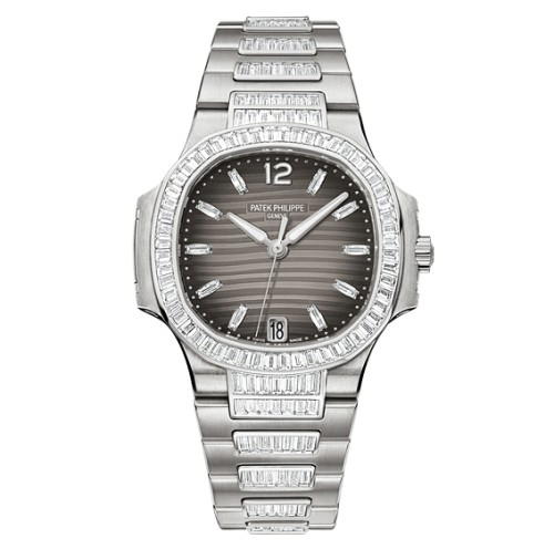 Patek Philippe Patek Philippe Nautilus 7014 White Gold / Grey
