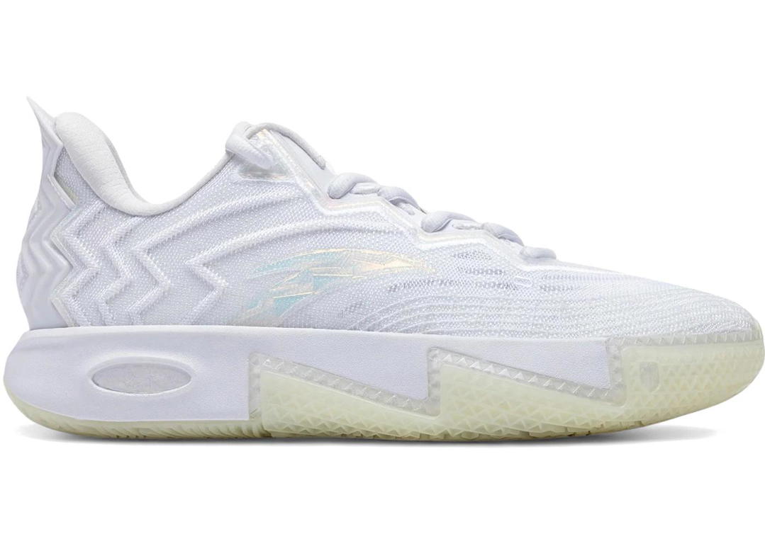 Anta Anta Kai 2 White Phantom