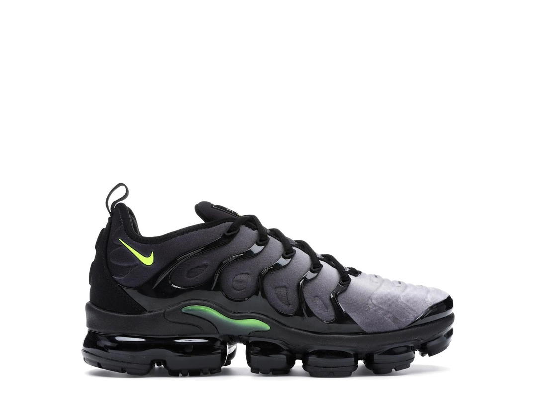 Nike Nike Air VaporMax Plus Black Volt
