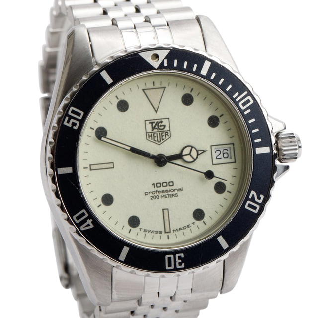 Tag Heuer Tag Heuer Professional 1000 Night Diver 37 MM Quartz Watch Green Luminous Dial - view 2