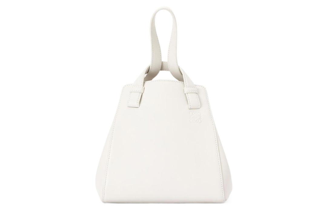 Loewe Loewe Hammock Nugget Bag In Nappa Calfskin Soft White